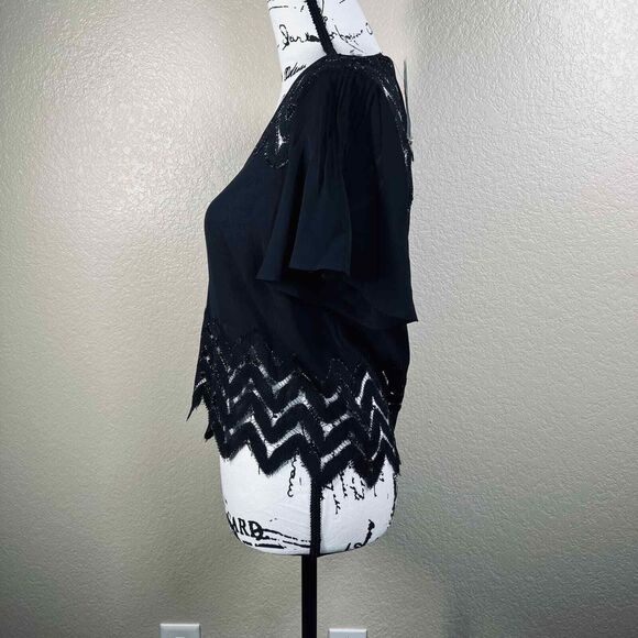 Bebe black blouse short sleeve embroidered lace around neckline boho size S - Picture 14 of 15